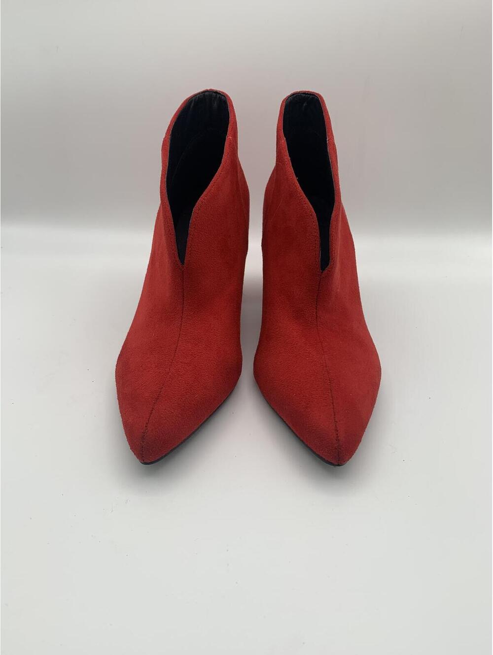 H by Halston Red Vegan Suede Ankle Booties Size 7